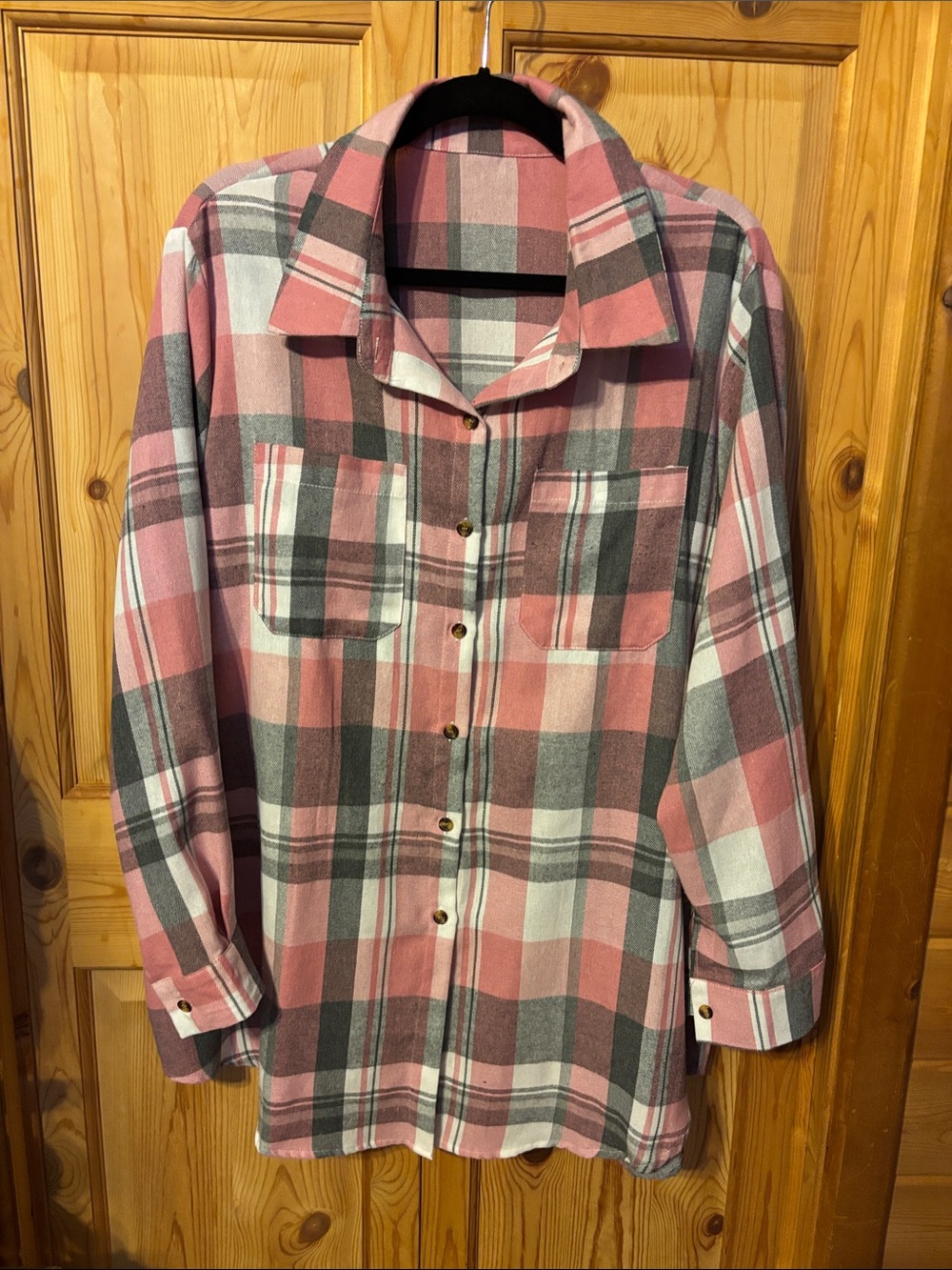 Pink & Gray Plaid Button-Up Shirt